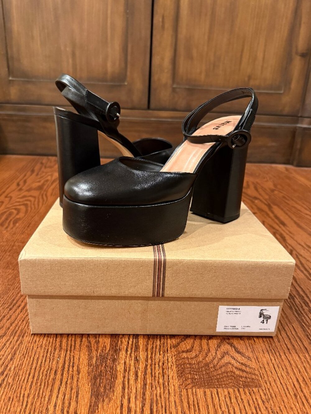 Anthropologie Maeve Veneto Preto Black Platform Mary Jane Heels Size 41 / US 10